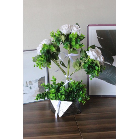 Çiçek Taş Gümüş Gölgeli Saksı Beyaz Güller 9 Adet Yeşil Çiçeklerle Çevrili Yapaylar