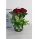 Çiçek Taş Gümüş Gölgeli  Saksı Kırmızı Beyaz 6 Adet & Güller Yeşilliklerle Sarılı