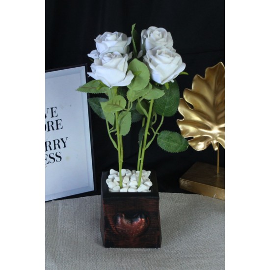 Çiçek Taş Rose Gölgeli Saksı Kalp Desenli Beyaz Güller 4 Adet Yapay
