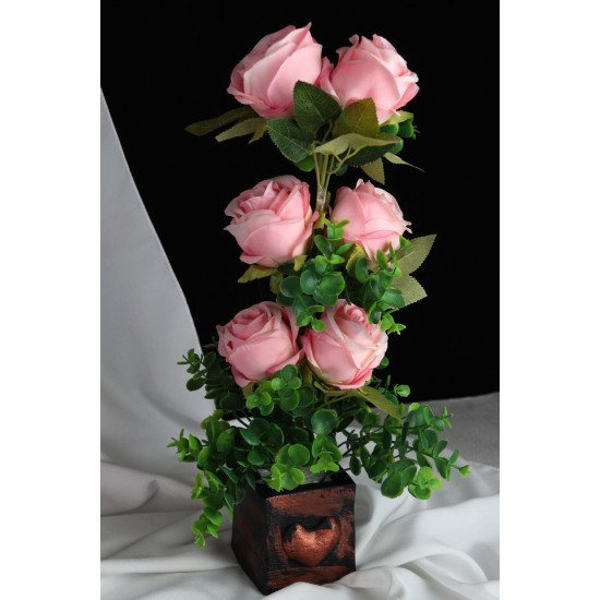 Çiçek Taş Rose Gölgeli  Kalpli Saksı Pembe Güller 6 Adet Yapay Yeşil Çiçeklerle Sarılı
