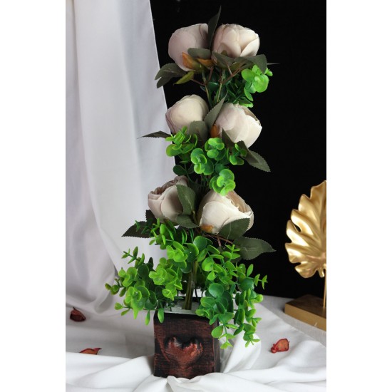 Çiçek Taş Rose Gölgeli Beyaz Saksı Kalpli Şakayık Çiçeği 6 Adet Yapay Yeşil Çiçeklerle Sarılı